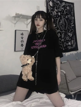 QWEEK Harajuku Y2k Egirl T Shirt Kadınlar için Kore Tarzı Mektup Baskı Kelebek Tees Gotik Goth Punk Tops 2022 Yaz Kpop