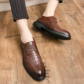 Deri Brogue Elbise Ayakkabı Klasik Iş Resmi Ayakkabı Adam El Işi Erkek Oxford Ayakkabı Timsah Desen Kahverengi B107